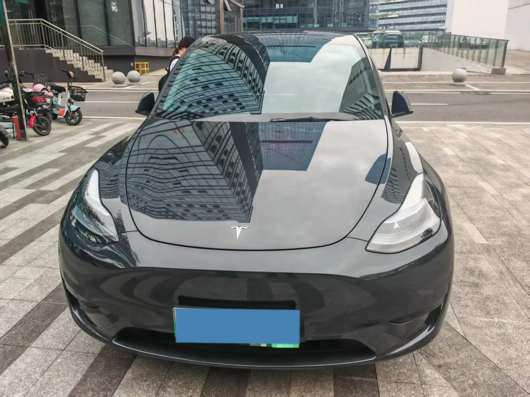 2024 TESLA MODEL thumbnail 2