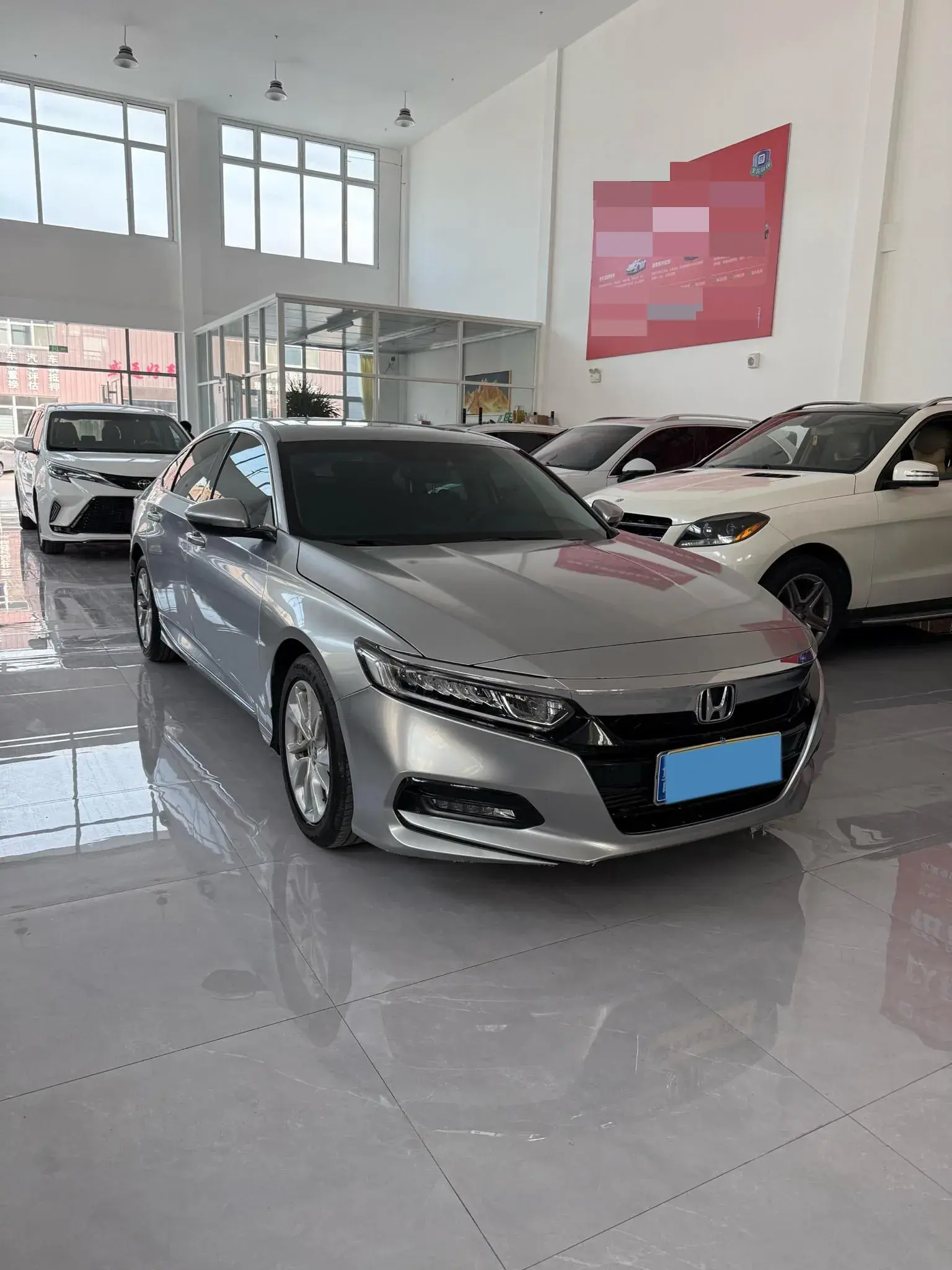 2018 HONDA ACCORD thumbnail 3