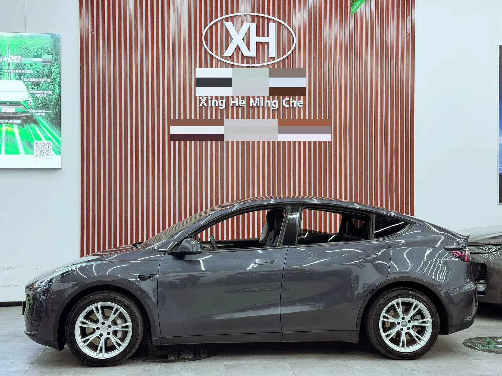 2022 TESLA MODEL thumbnail 3