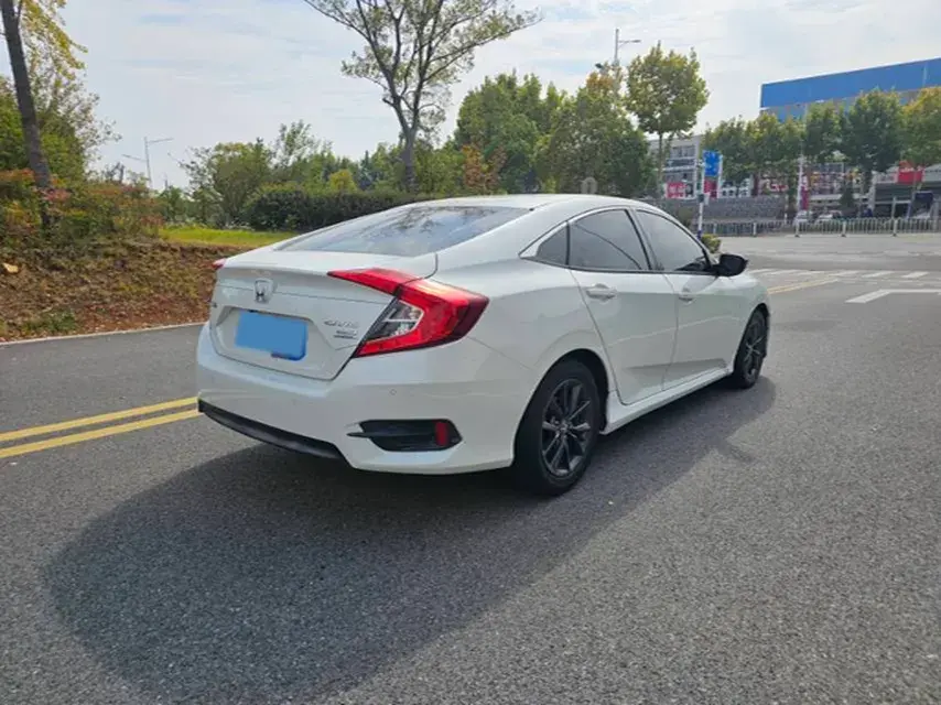 2019 HONDA CIVIC thumbnail 4