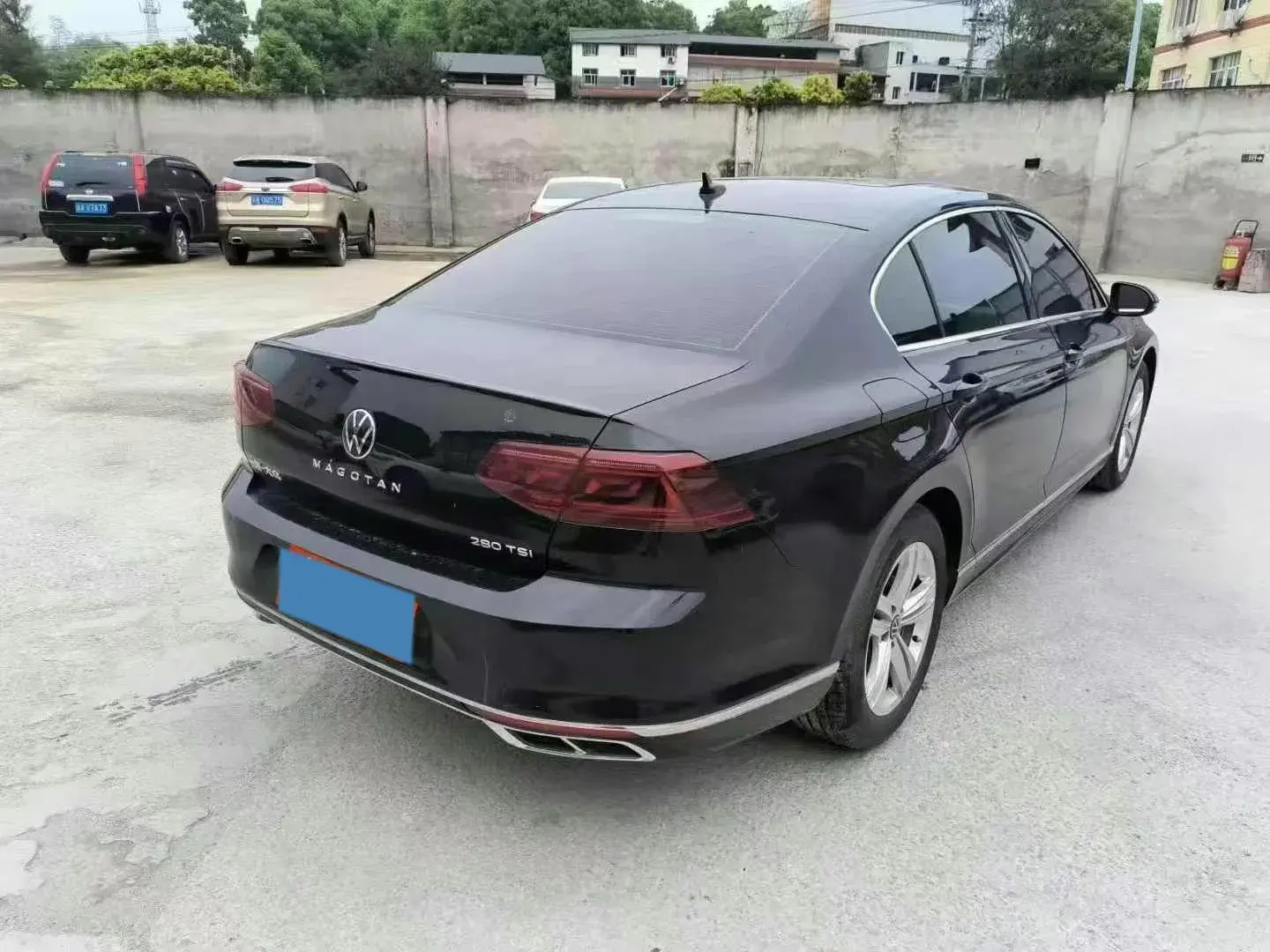 2023 VOLKSWAGEN MAGOTAN thumbnail 4