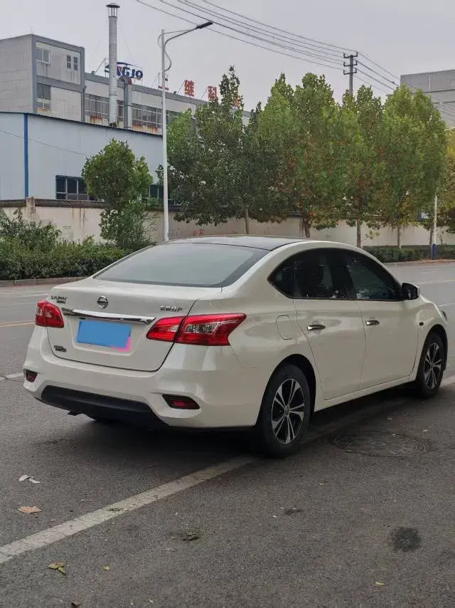 2019 NISSAN SYLPHY thumbnail 3