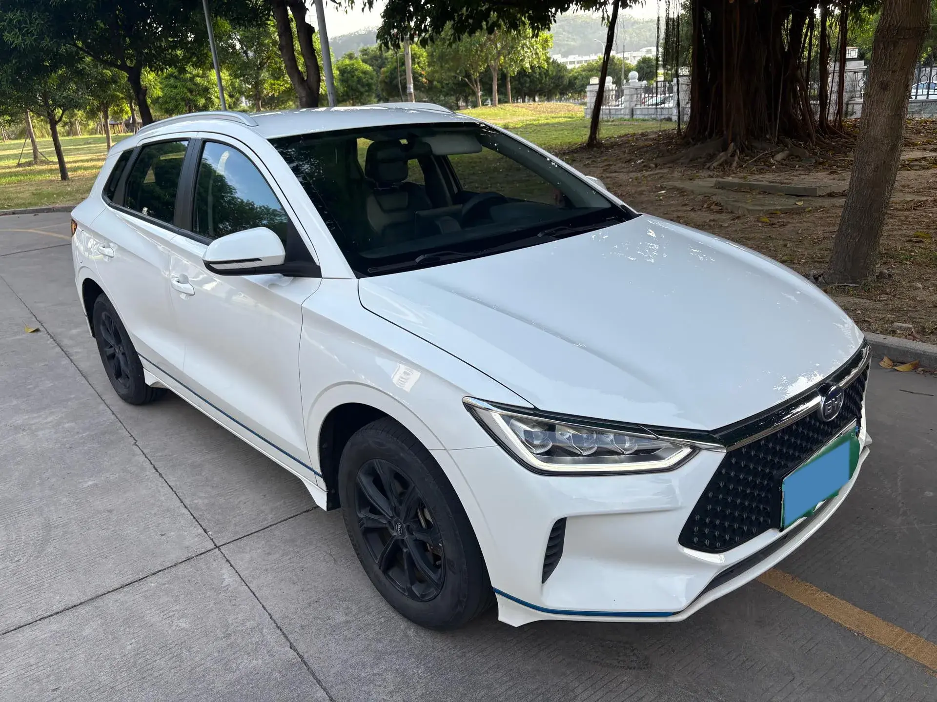 2019 BYD E2 thumbnail 2