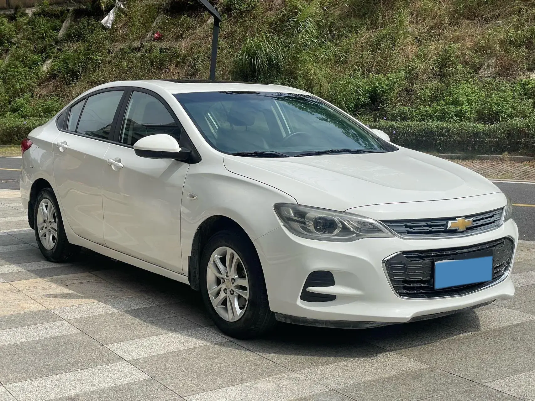 2019 CHEVROLET CAVALIER thumbnail 3