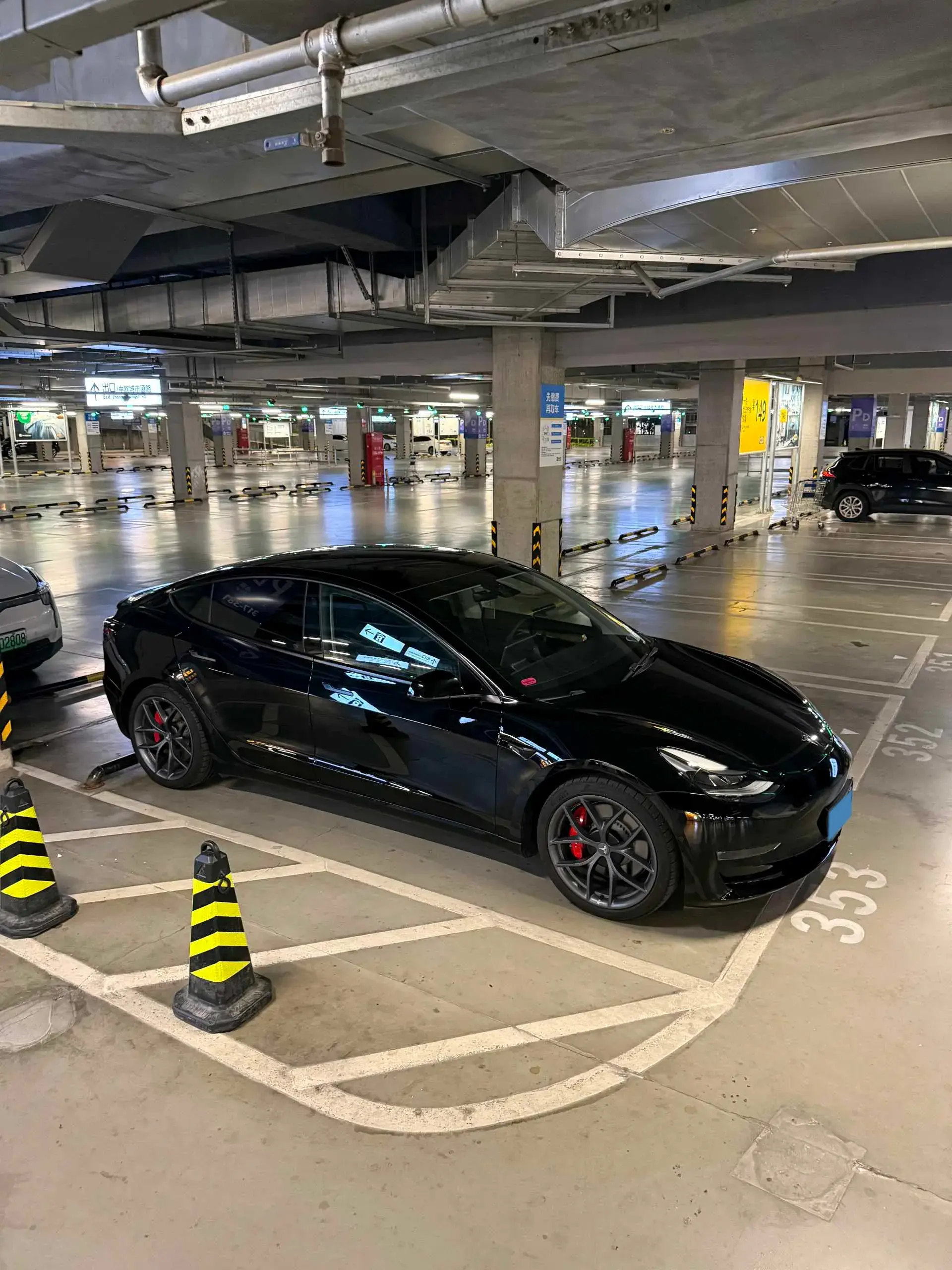 2020 TESLA MODEL thumbnail 2