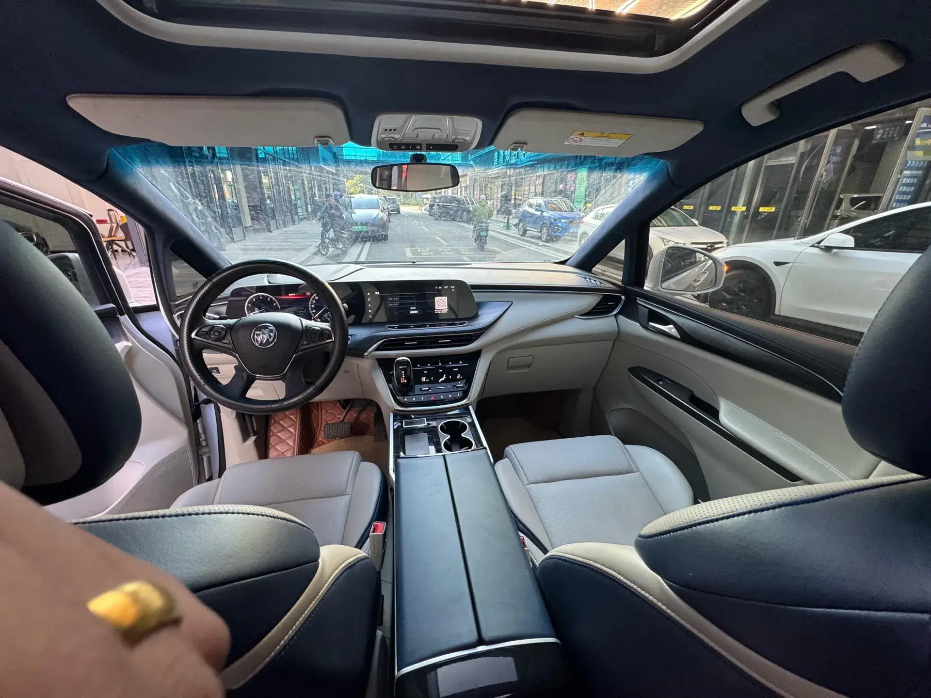 2022 BUICK GL8 thumbnail 4