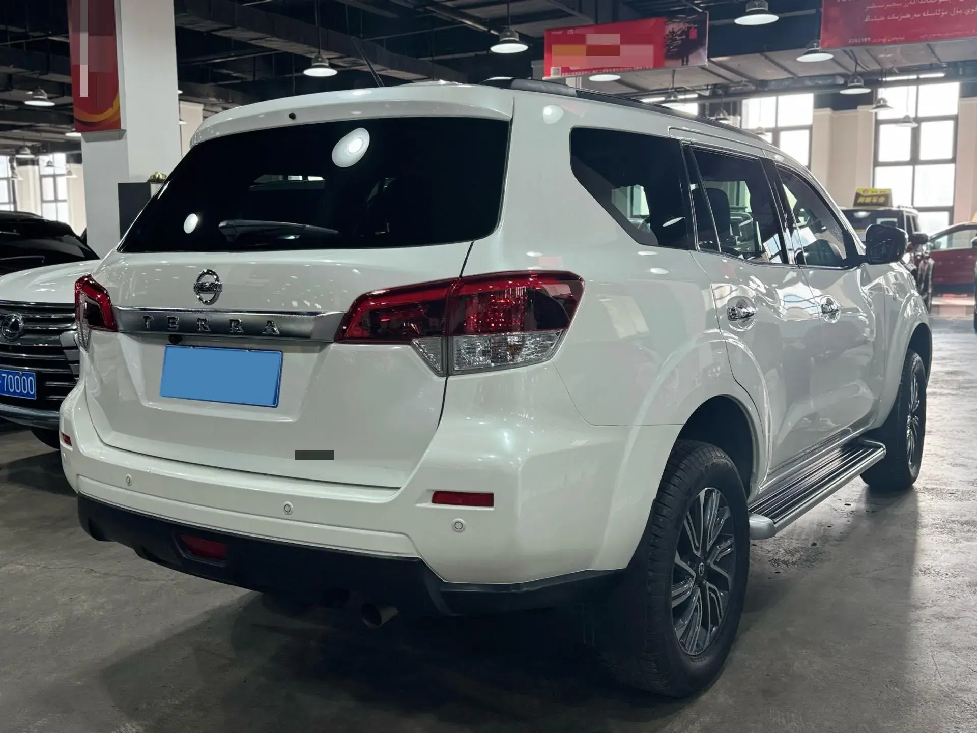 2020 NISSAN TERRA thumbnail 4