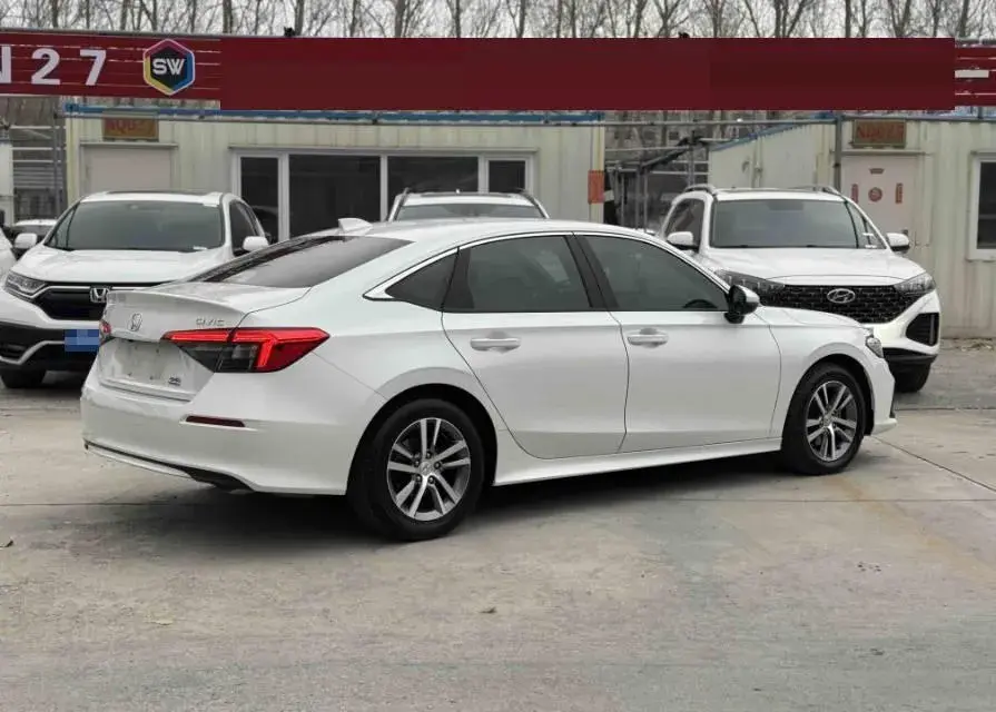 2023 HONDA CIVIC thumbnail 4