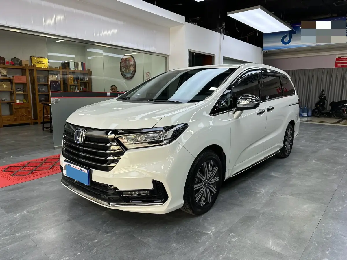 2024 Honda Odyssey 2.0L 146HP L4 E-CVT Hybrid