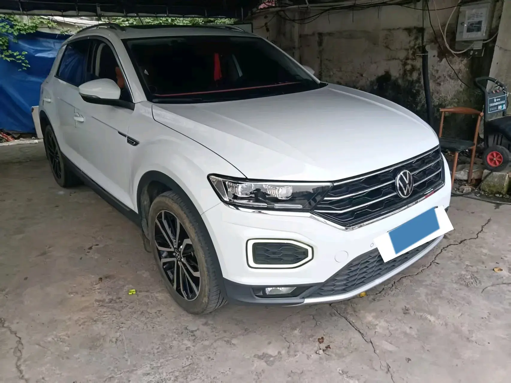 2022 VOLKSWAGEN T-ROC thumbnail 3