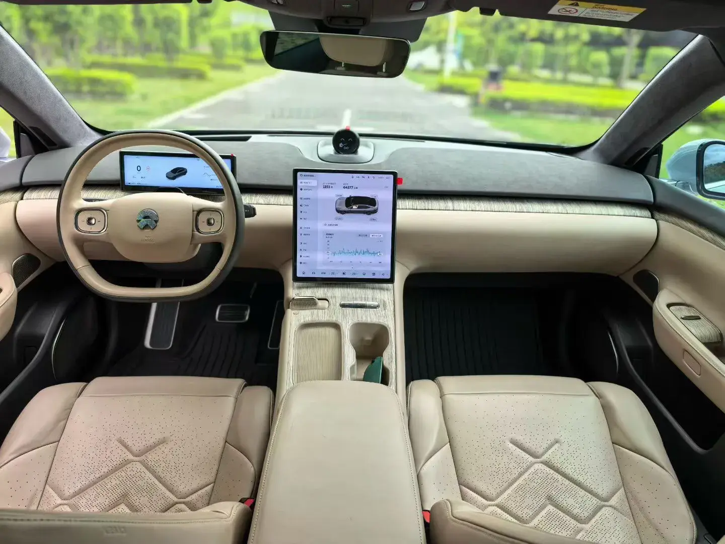 2021 VOLKSWAGEN ID.6 thumbnail 2