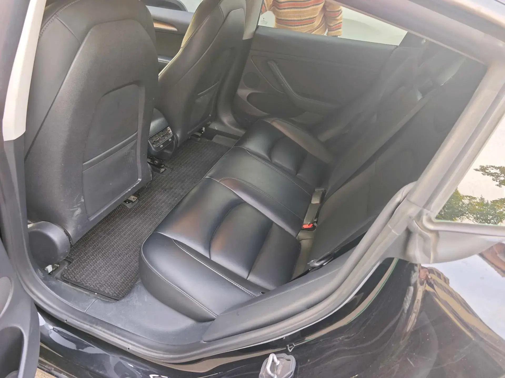 2022 TESLA MODEL thumbnail 3