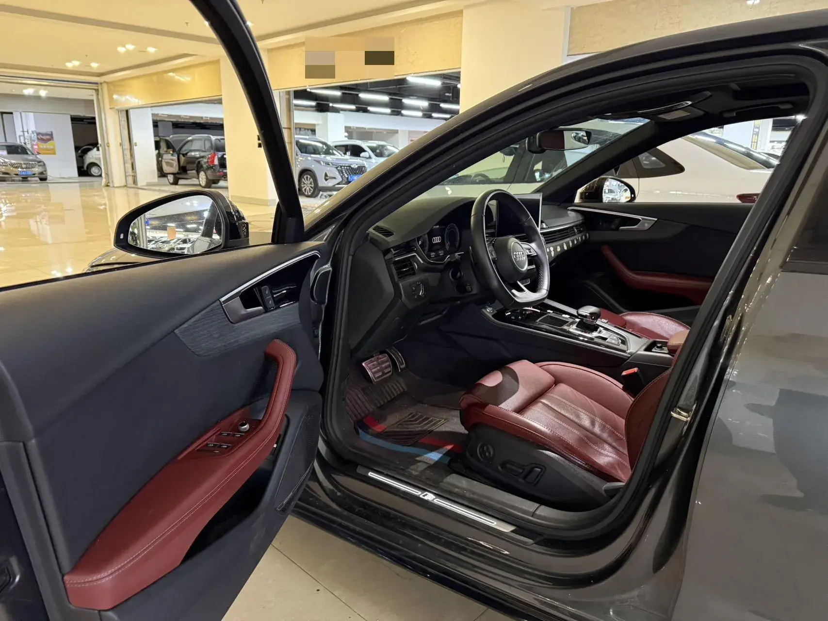 2023 AUDI A4L thumbnail 4