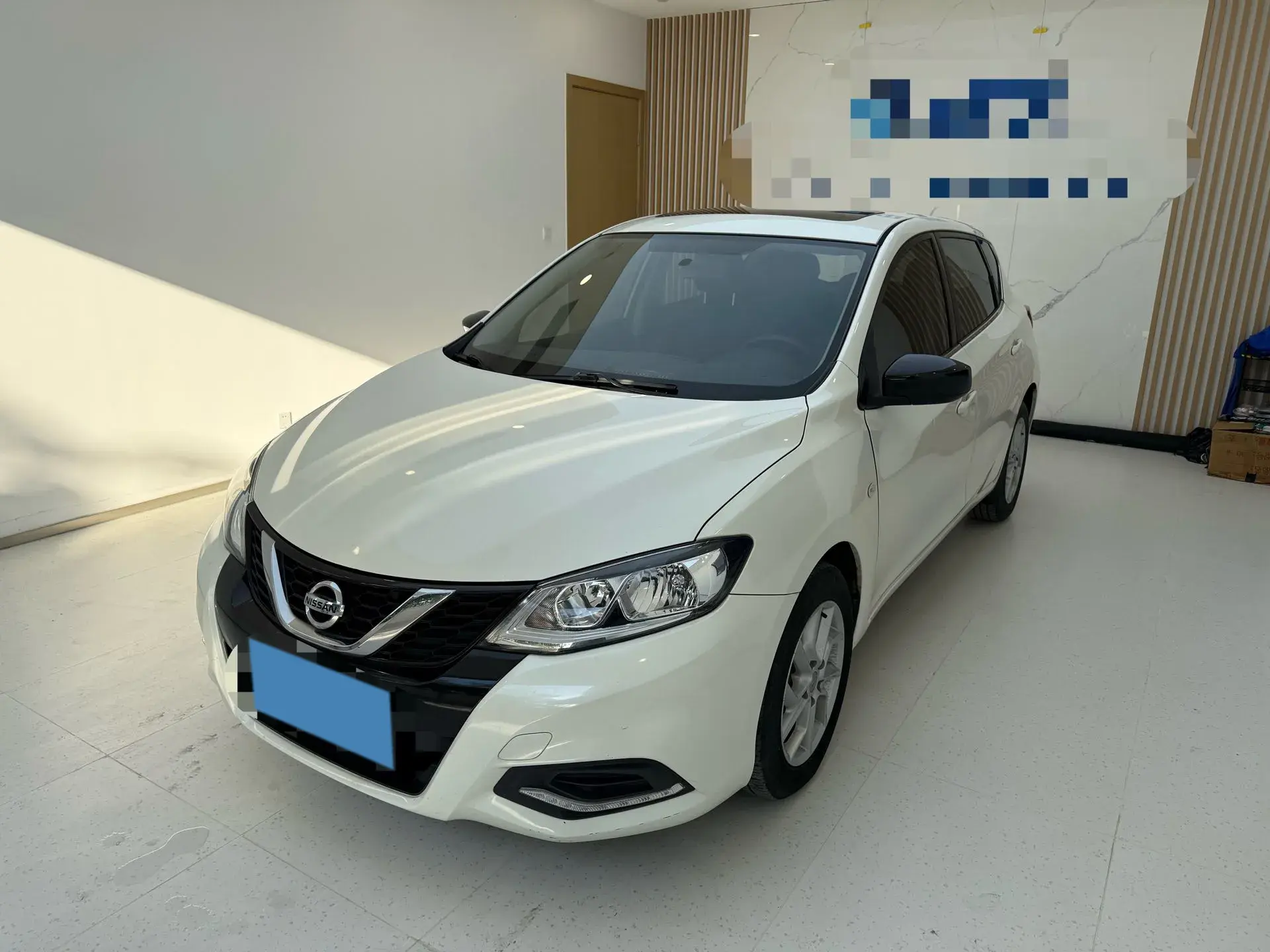2021 NISSAN TIIDA view 1