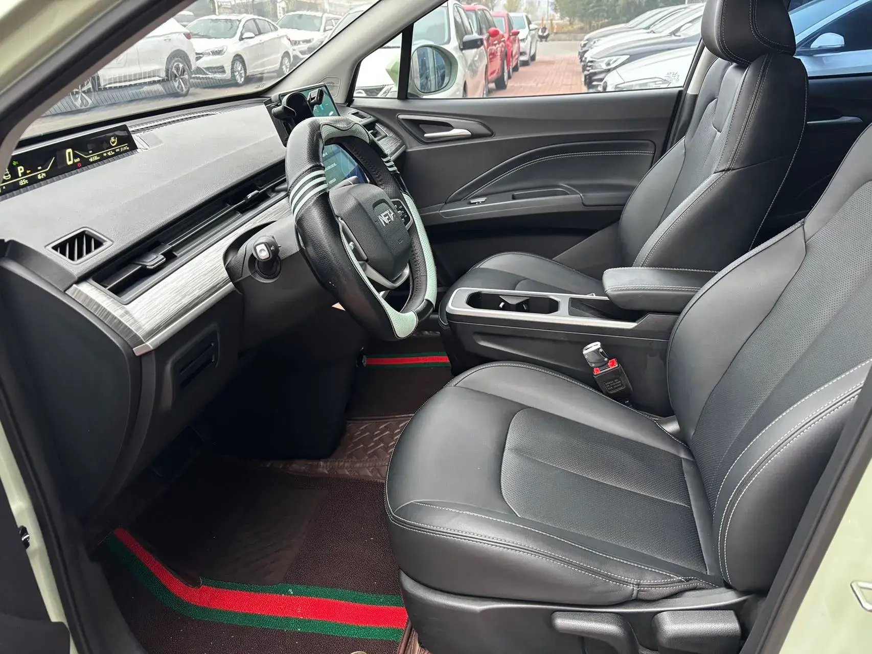 2023 NETA AYA thumbnail 3