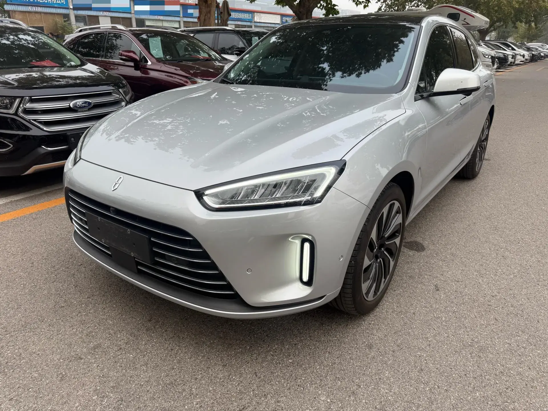 2022 AITO AITO view 1