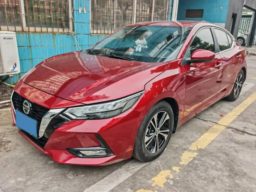 2021 NISSAN SYLPHY view 1