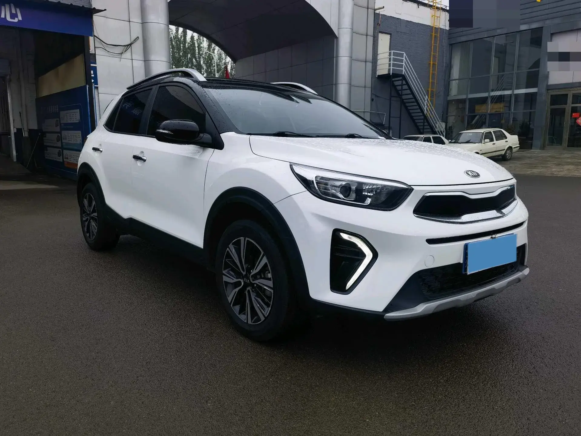 2021 KIA KX1 thumbnail 3