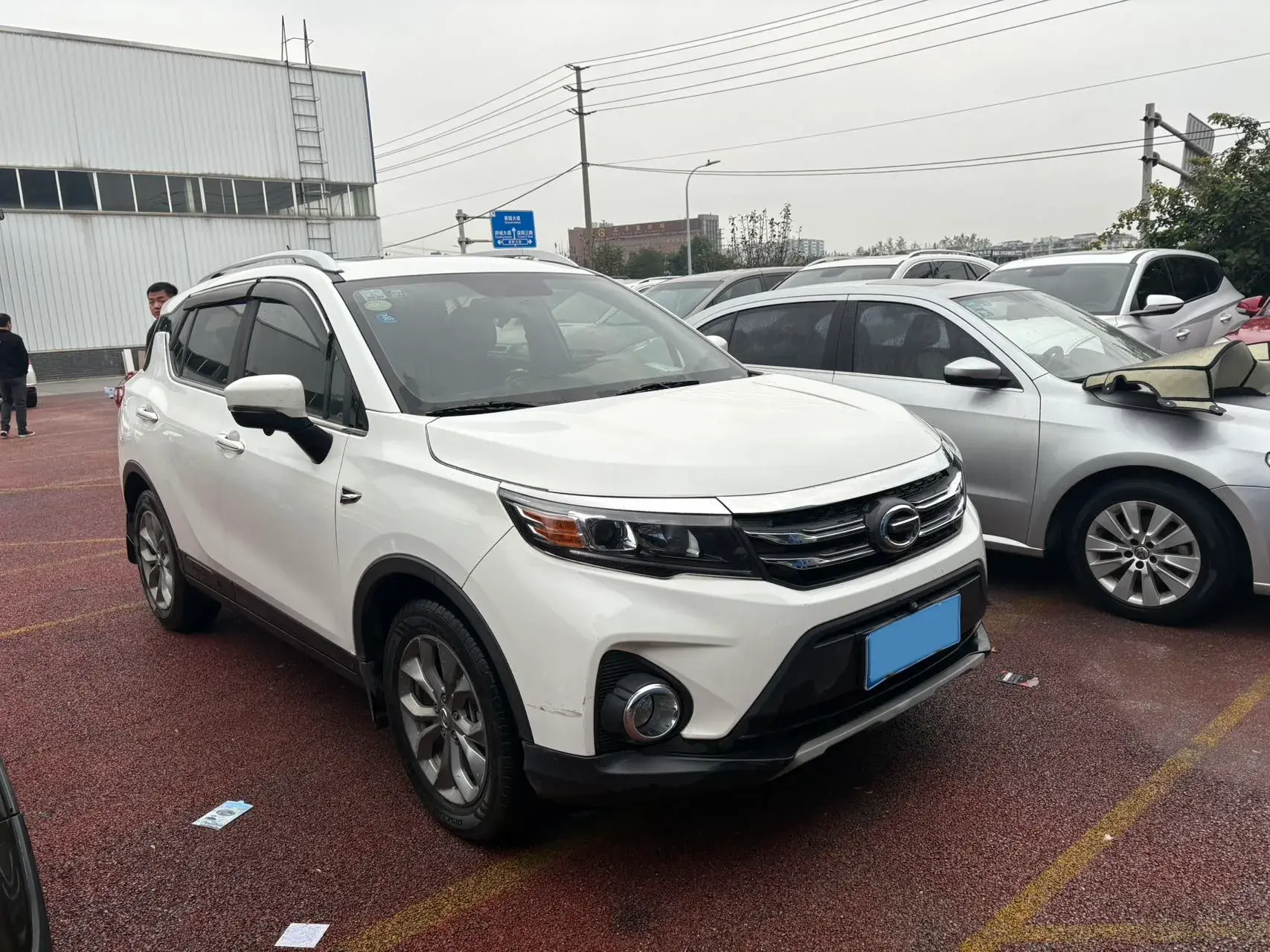 2017 GAC TRUMPCHI thumbnail 3