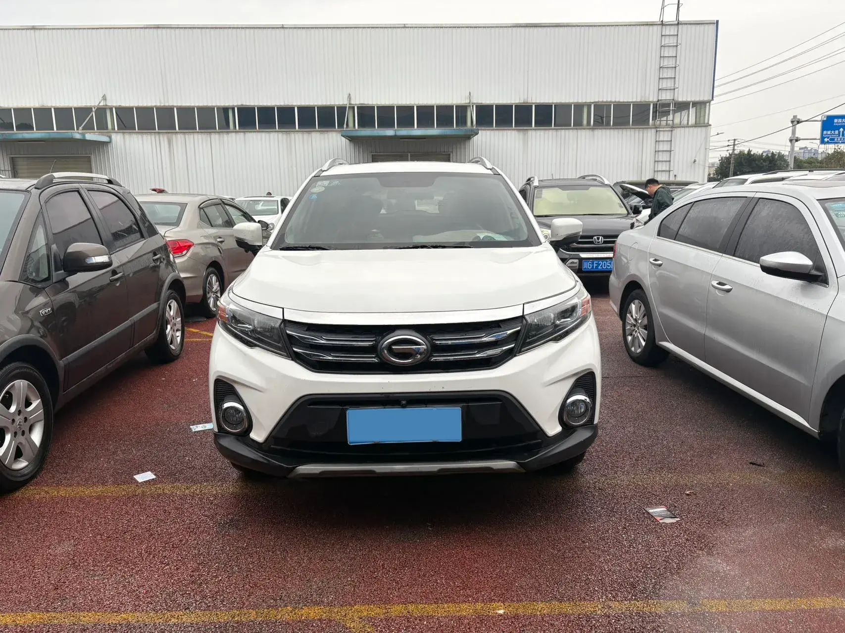 2017 GAC TRUMPCHI thumbnail 2