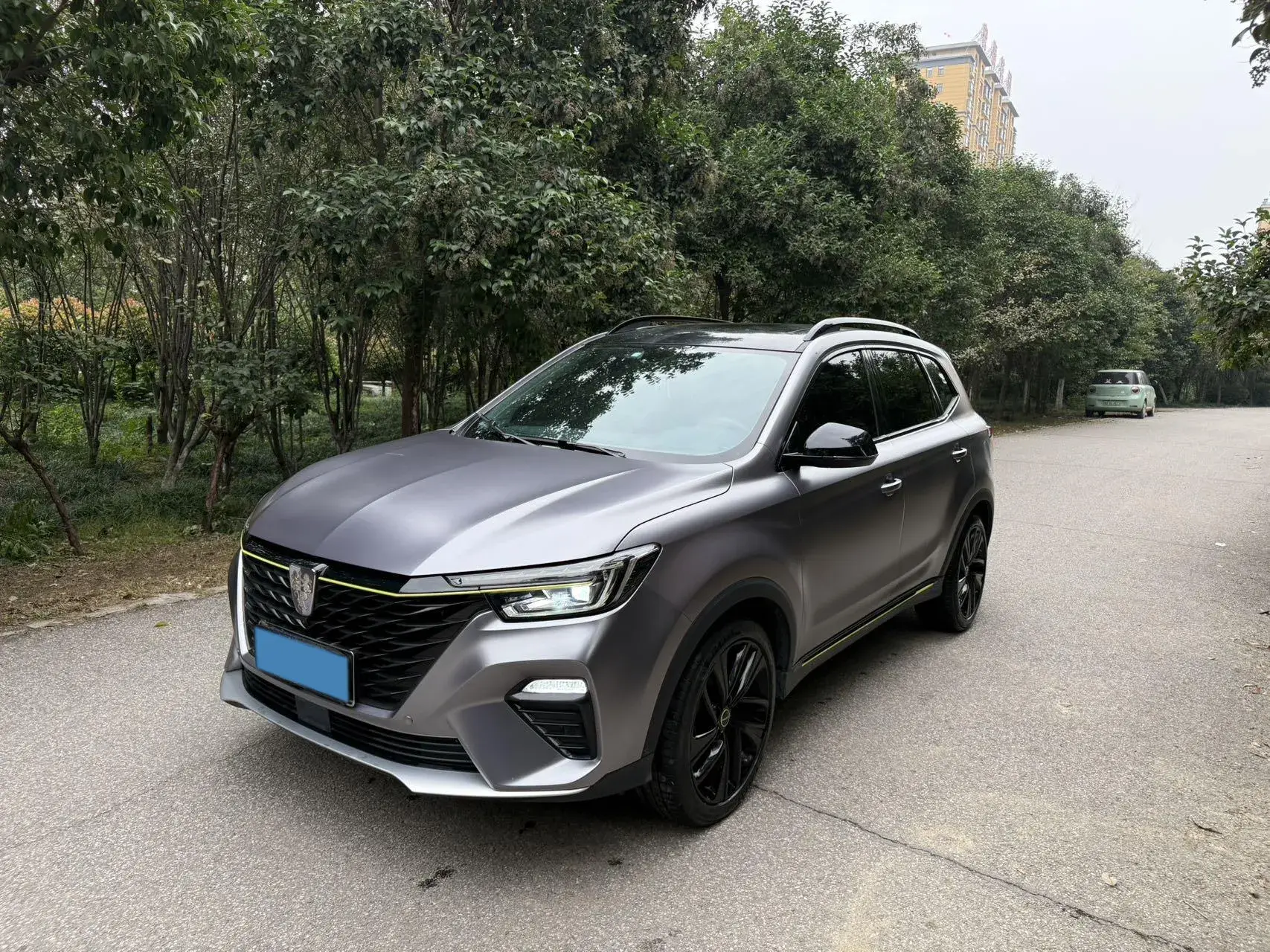2021 ROEWE RX5 view 1