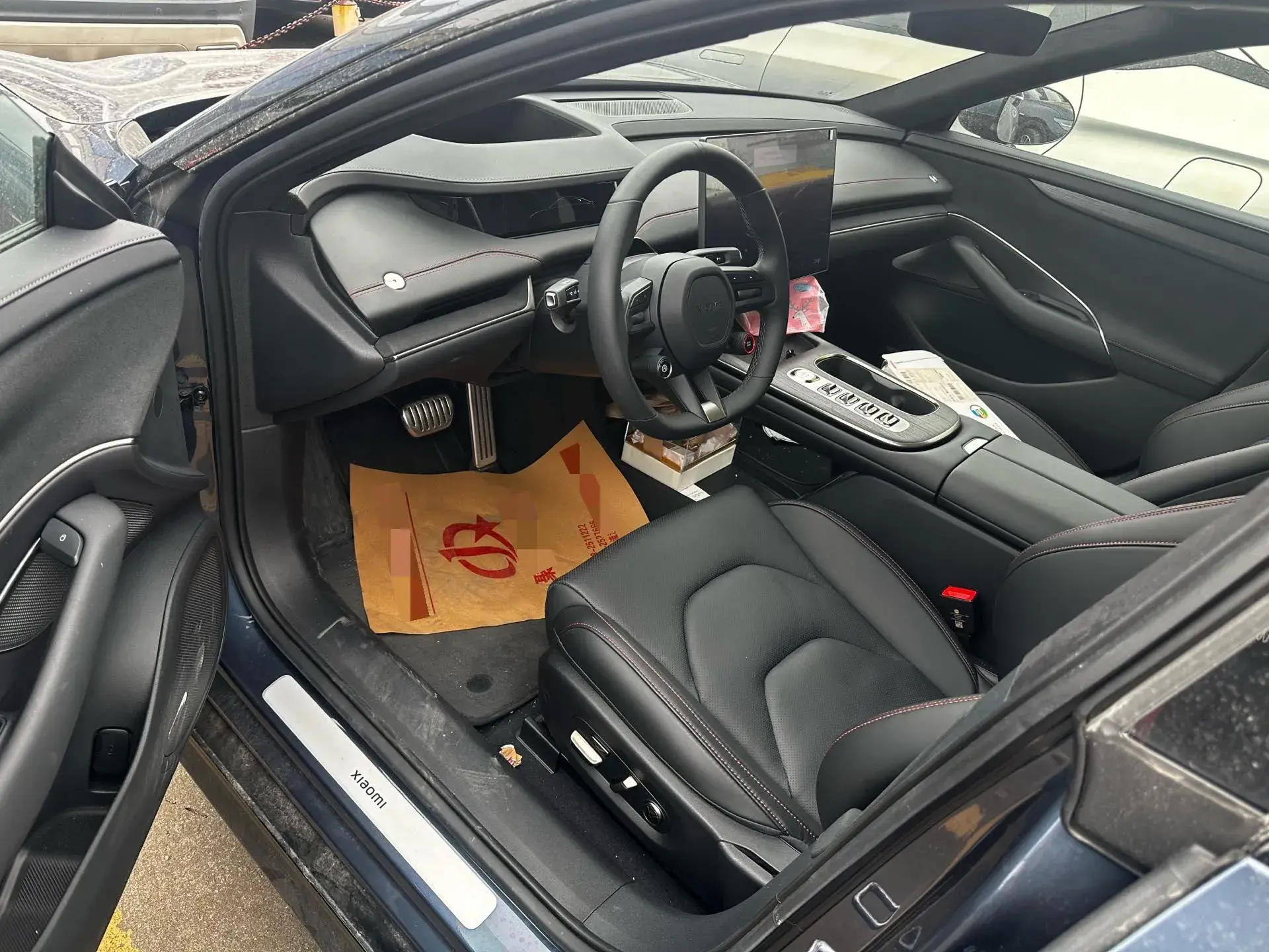 2024 MI SU7 thumbnail 4