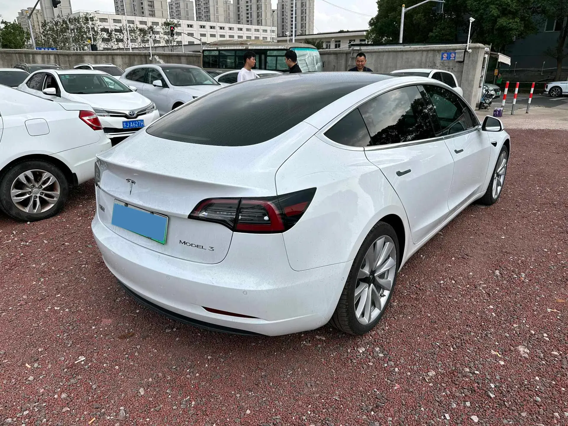 2020 TESLA MODEL thumbnail 3