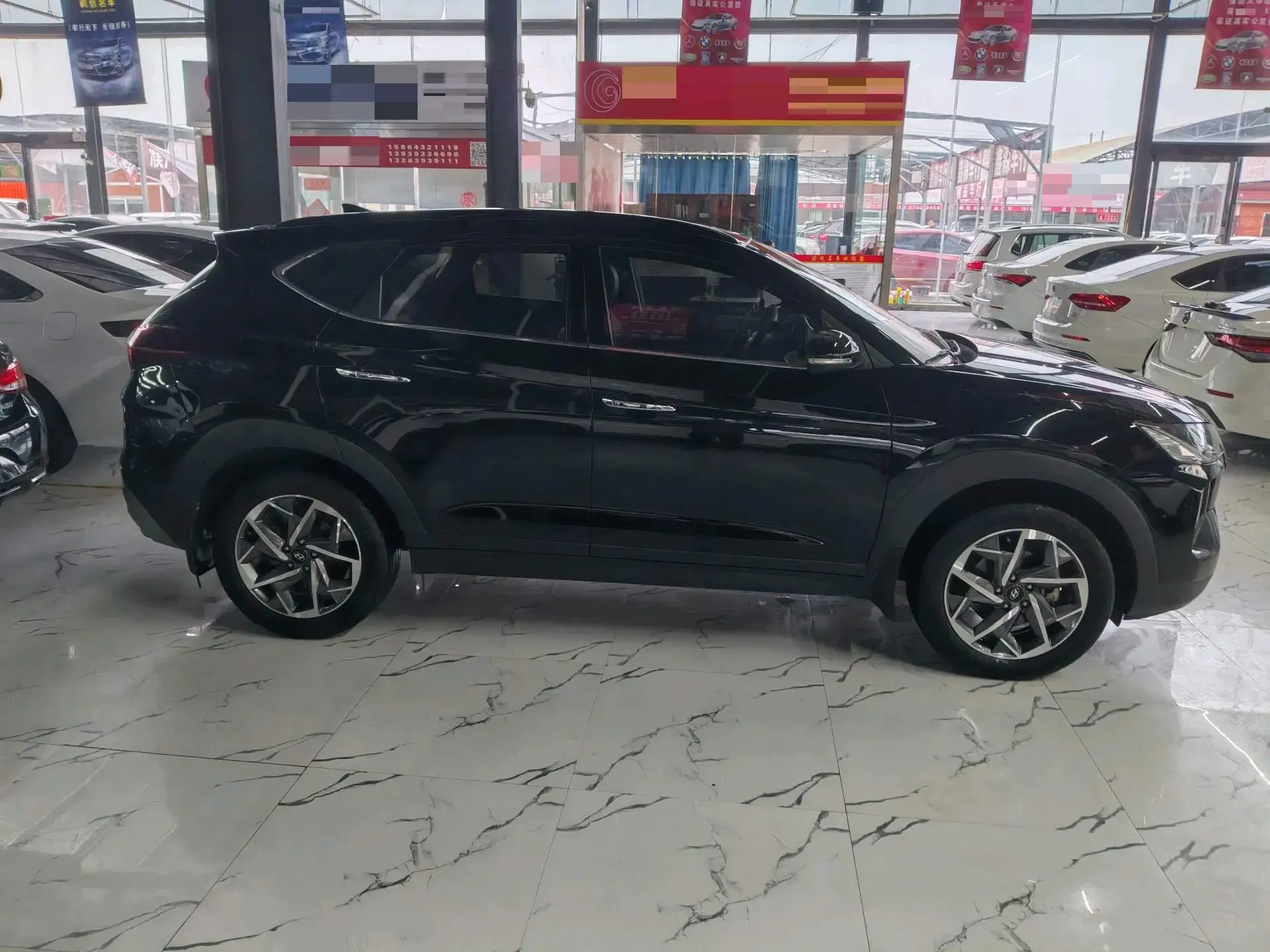 2019 HYUNDAI TUCSON thumbnail 4