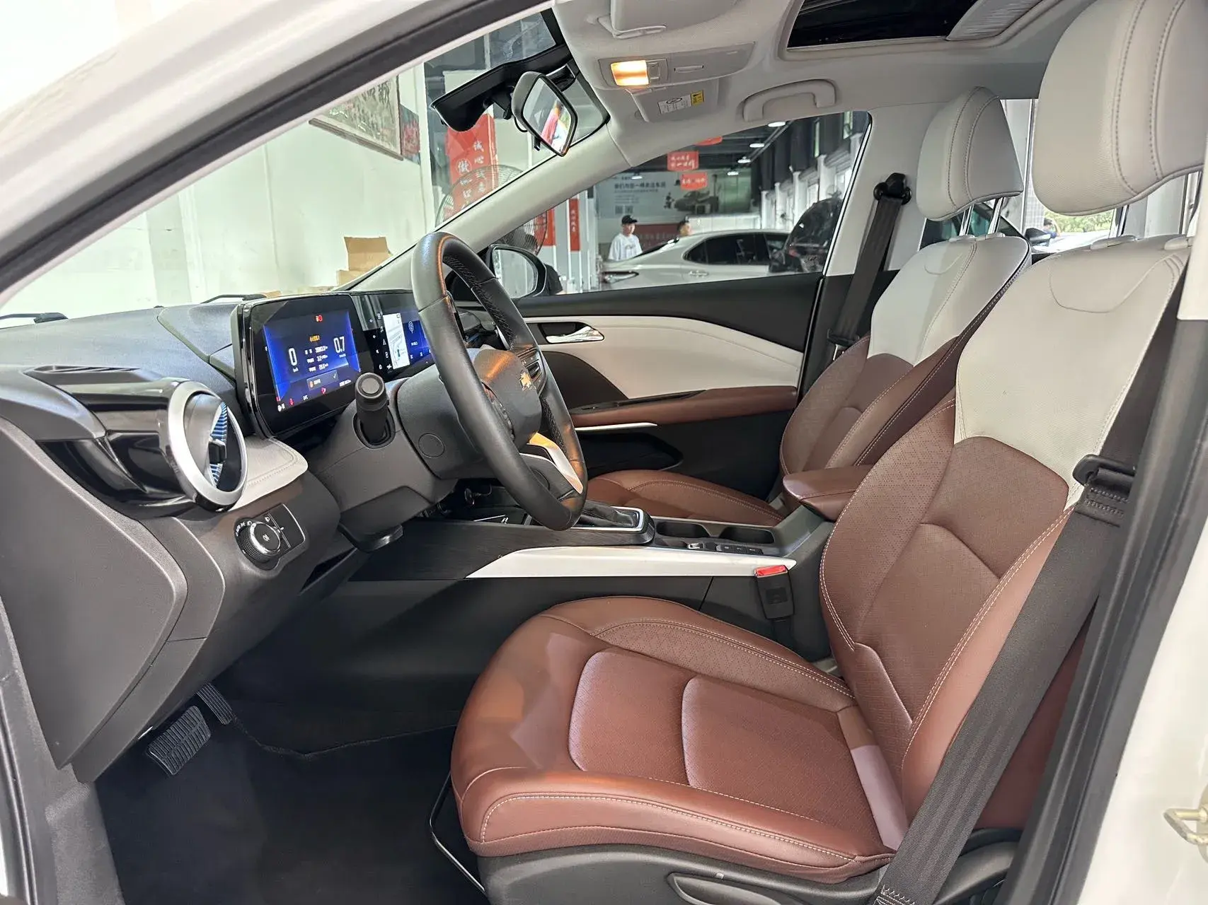 2023 CHEVROLET MONZA thumbnail 3