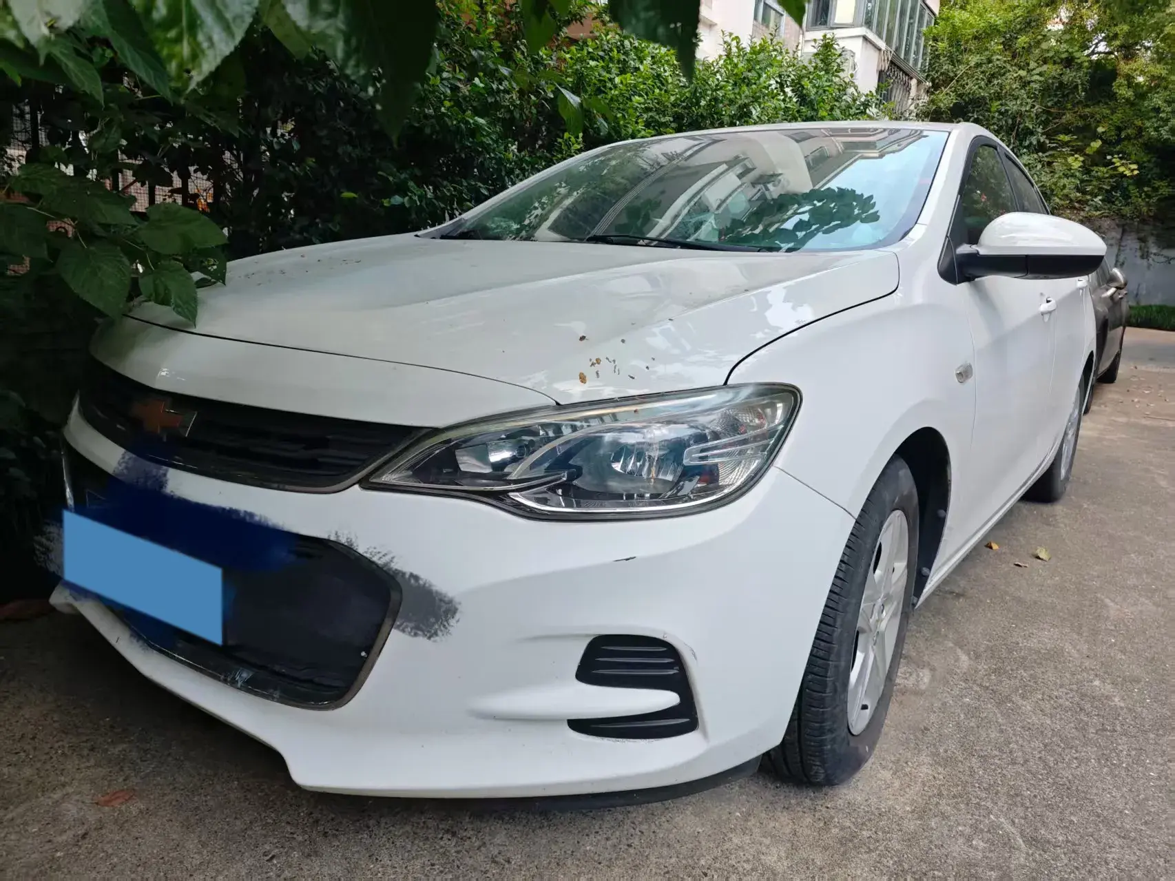 2019 CHEVROLET CAVALIER view 1