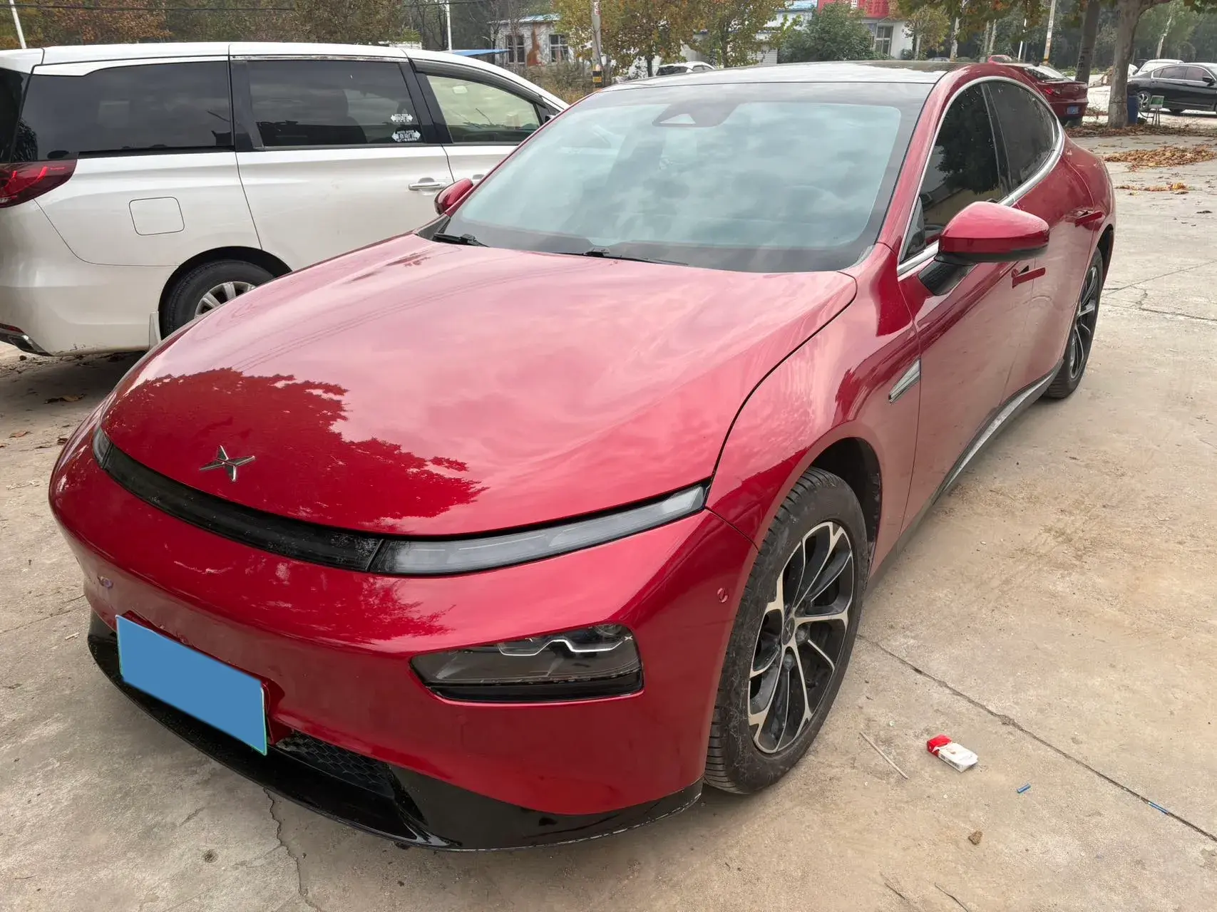 2022 XPENG P7 view 1
