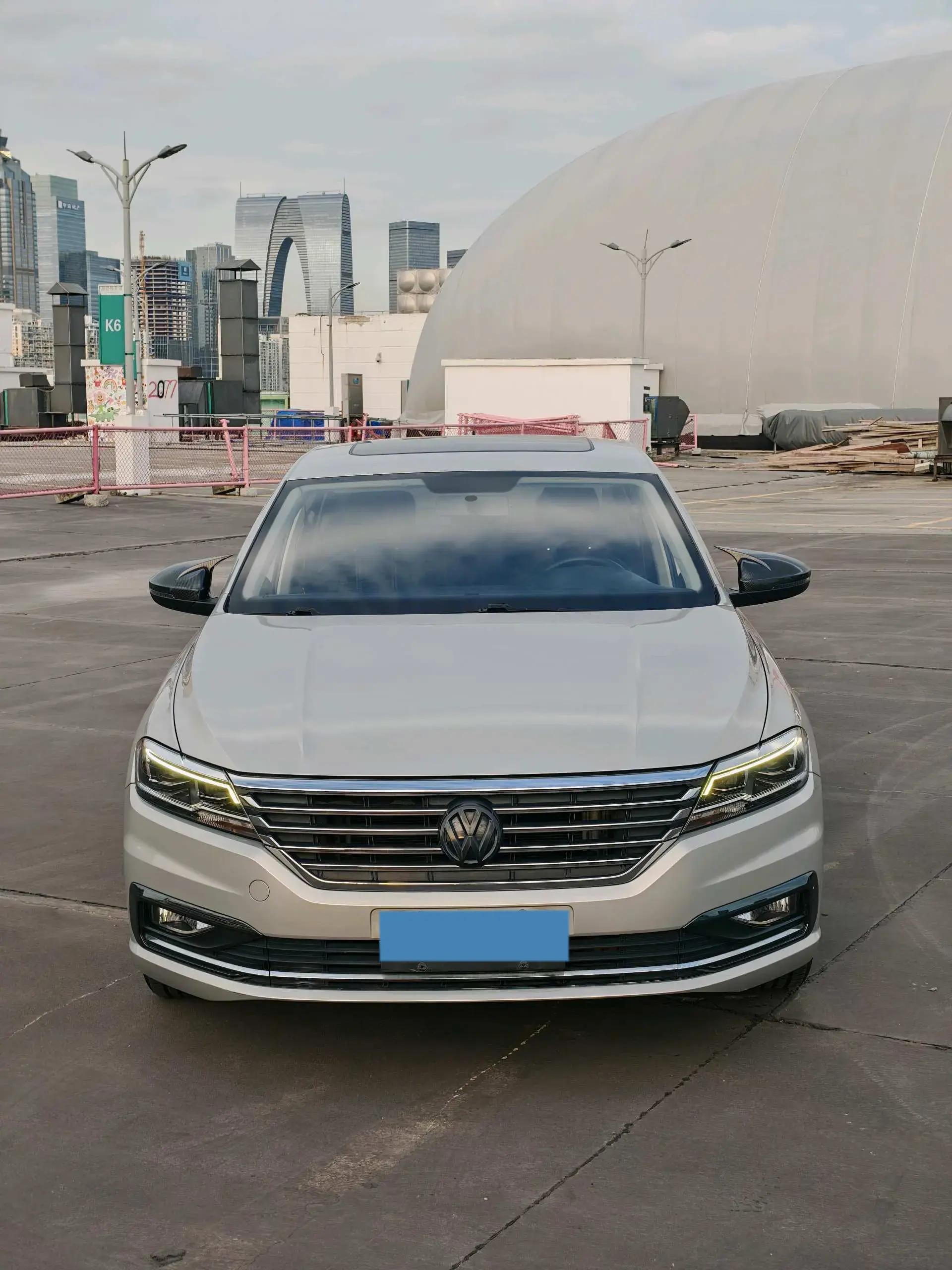 2018 VOLKSWAGEN LAVIDA thumbnail 2