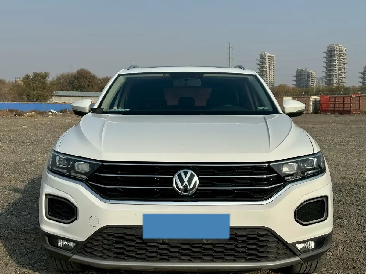 2019 Volkswagen T-Roc 1.4T 131HP L4 7DCT,autocango,china used car exporter,china ev exporter,chinese used car exporter,chinese used ev exporter