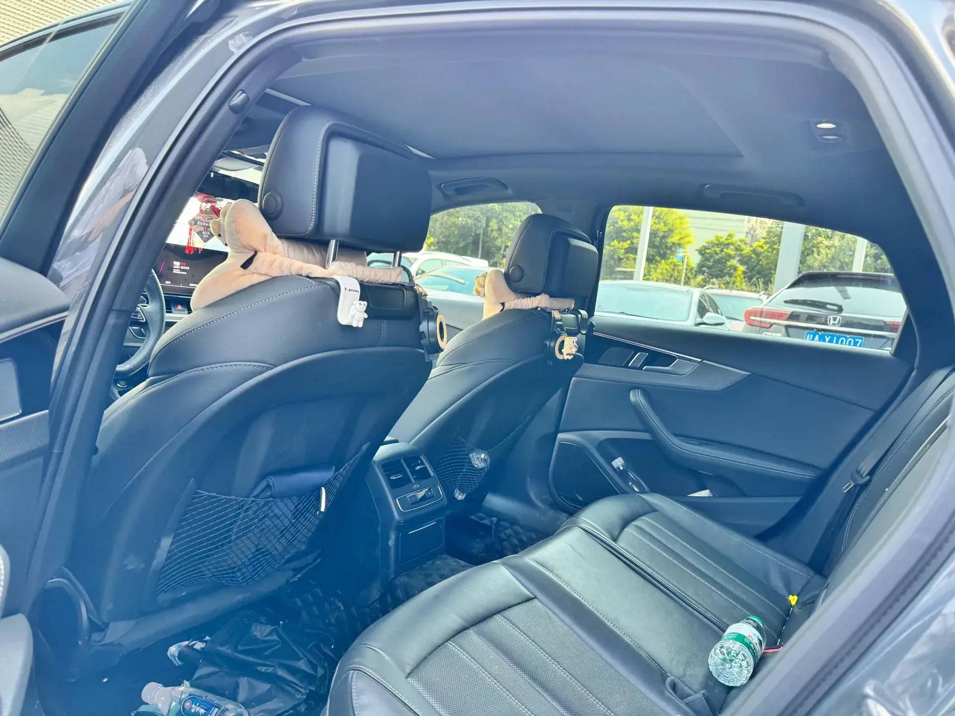 2024 AUDI A4L thumbnail 2