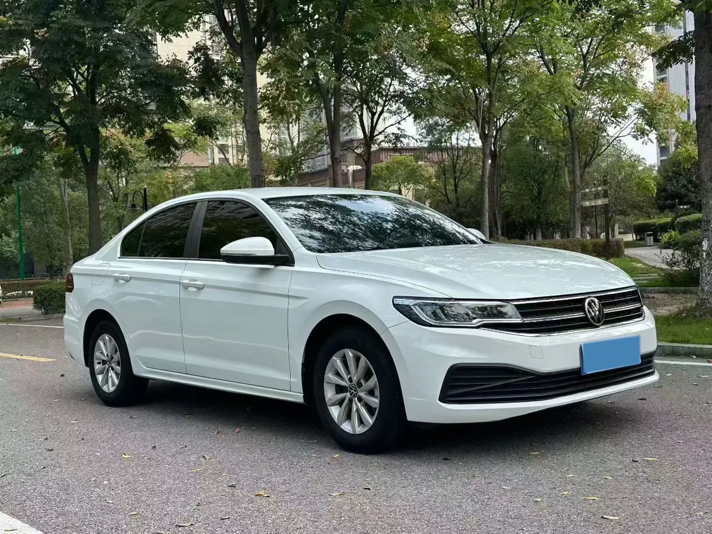 2021 VOLKSWAGEN BORA thumbnail 2