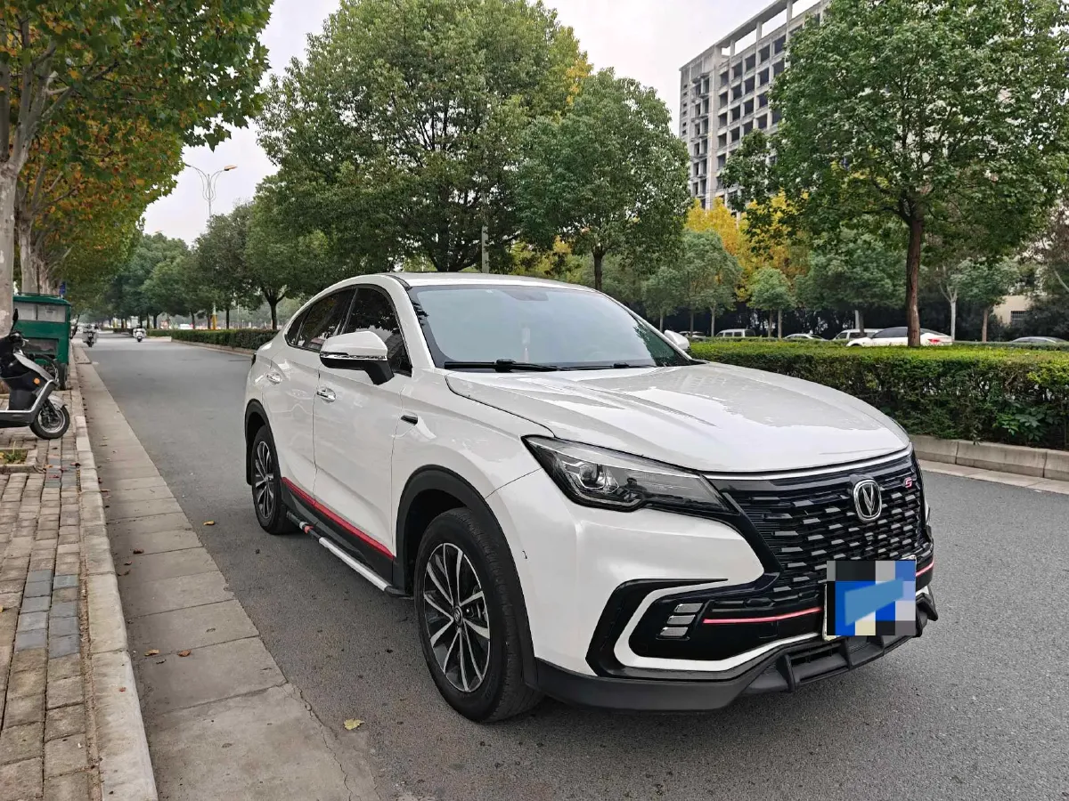 2021 ChangAn CS85 Coupe 1.5T 178HP L4 7DCT,autocango,china used car exporter,china ev exporter,chinese used car exporter,chinese used ev exporter