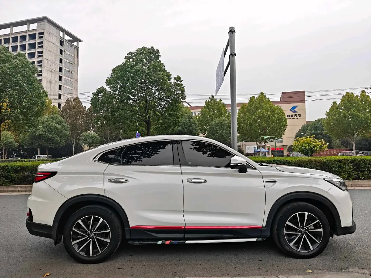 2021 ChangAn CS85 Coupe 1.5T 178HP L4 7DCT,autocango,china used car exporter,china ev exporter,chinese used car exporter,chinese used ev exporter