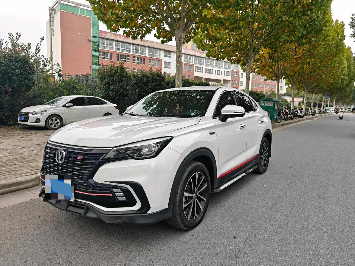 2021 ChangAn CS85 Coupe 1.5T 178HP L4 7DCT,autocango,china used car exporter,china ev exporter,chinese used car exporter,chinese used ev exporter