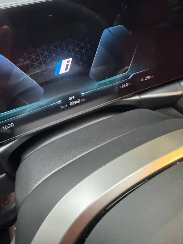 2025 BMW I3 thumbnail 4