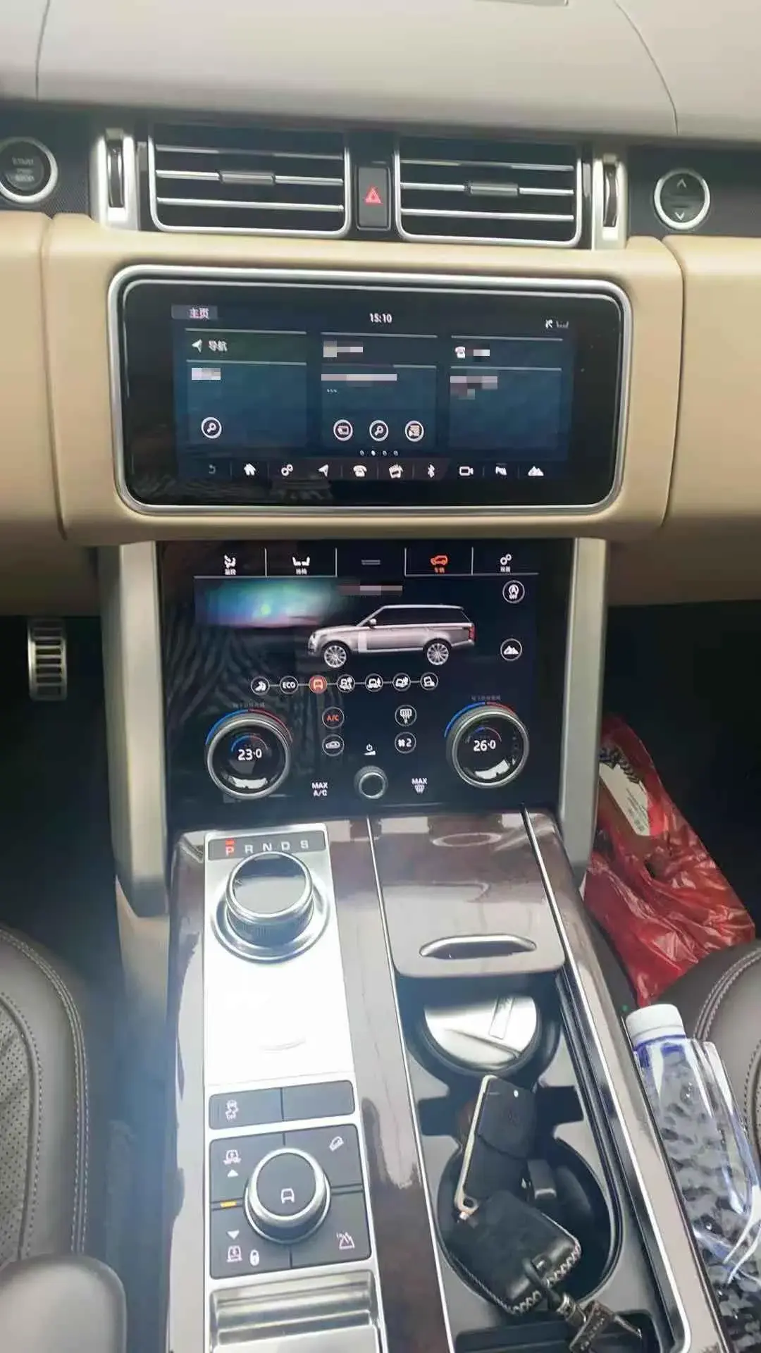 2020 LAND ROVER thumbnail 4