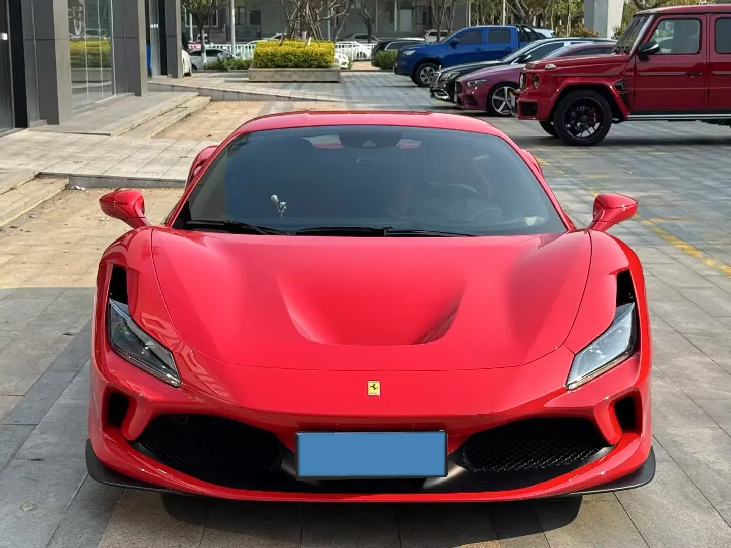 2019 FERRARI F8 thumbnail 2