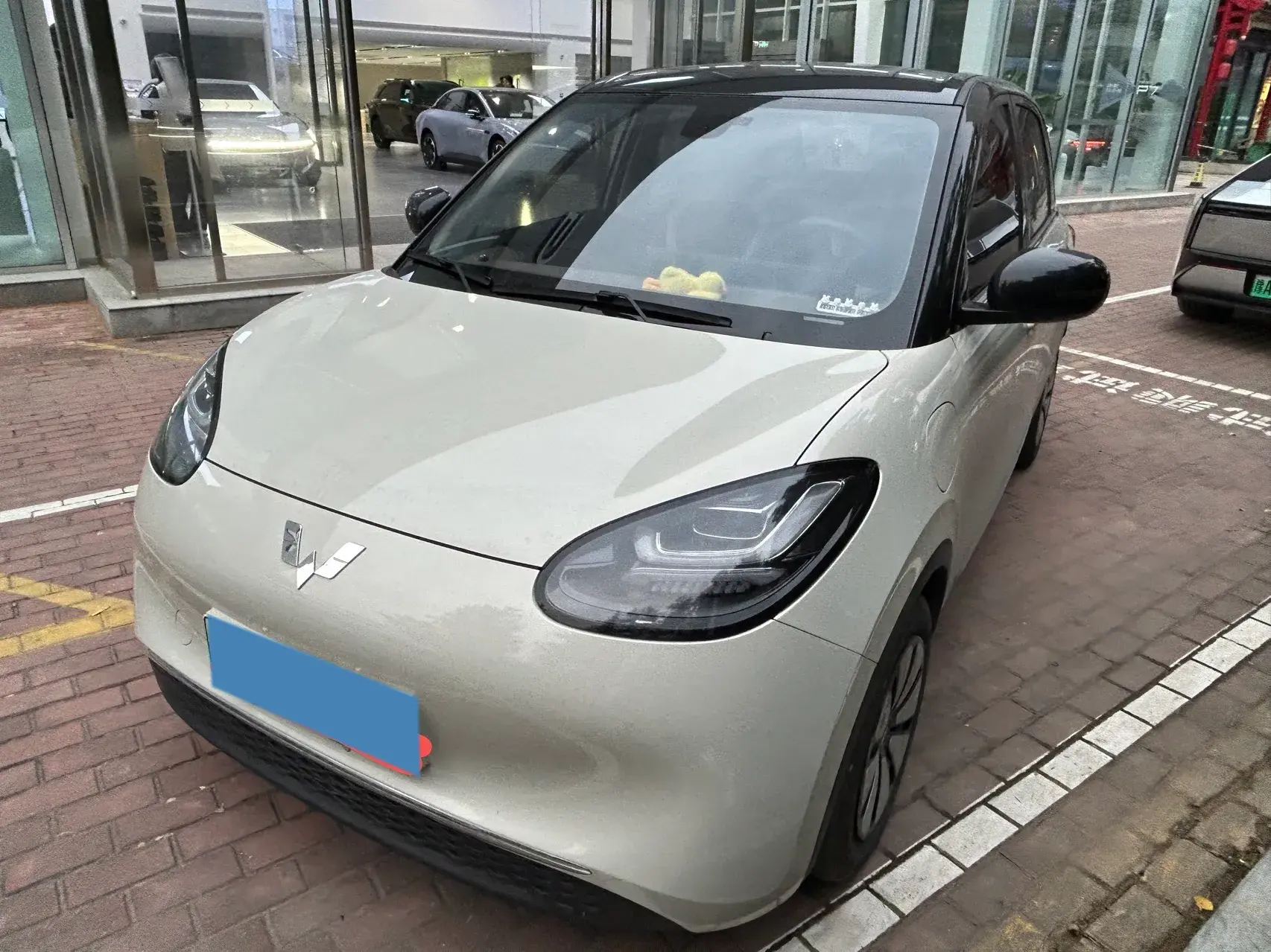 2023 WULING BINGUO view 1