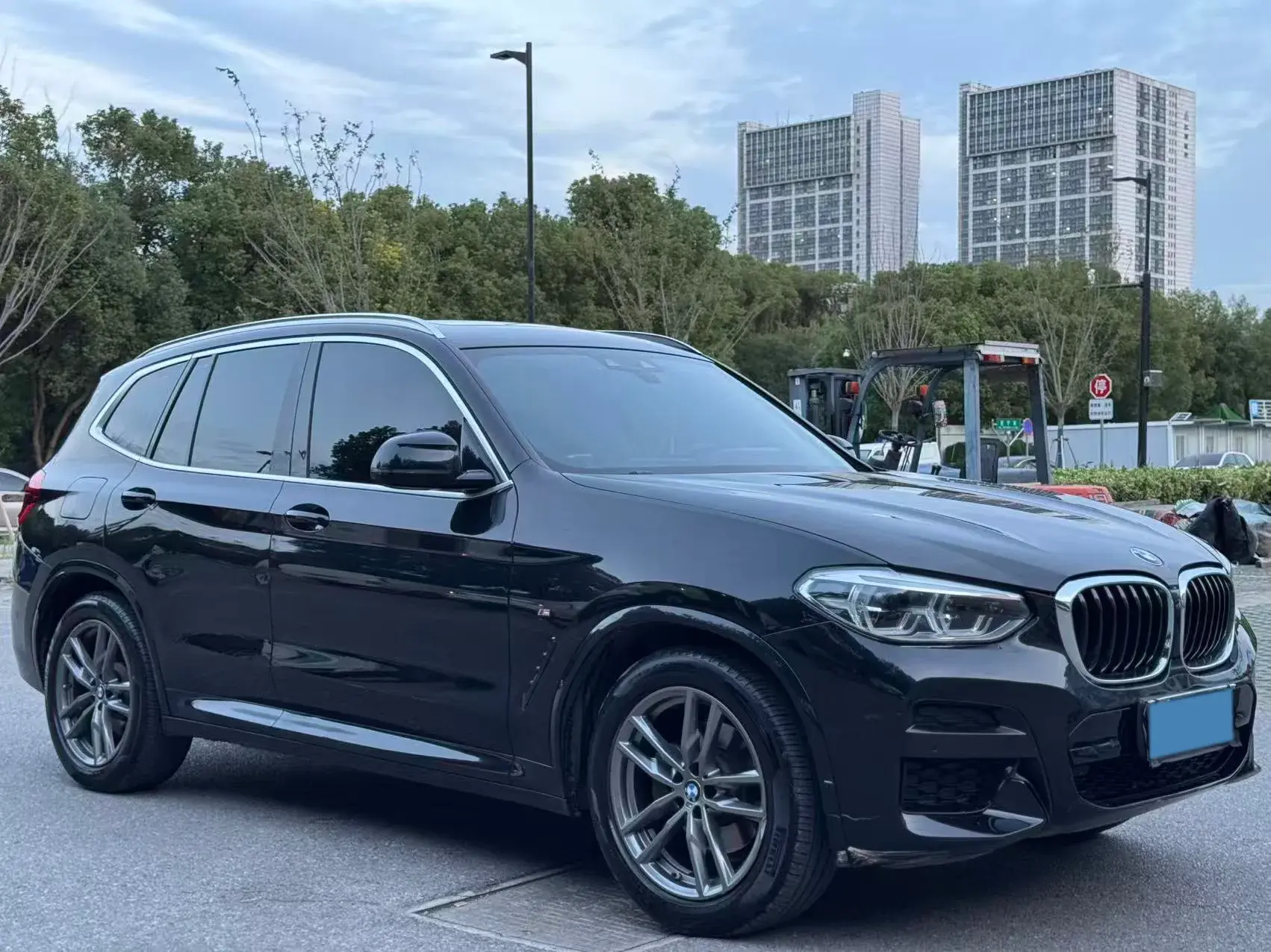 2020 BMW X3 thumbnail 3