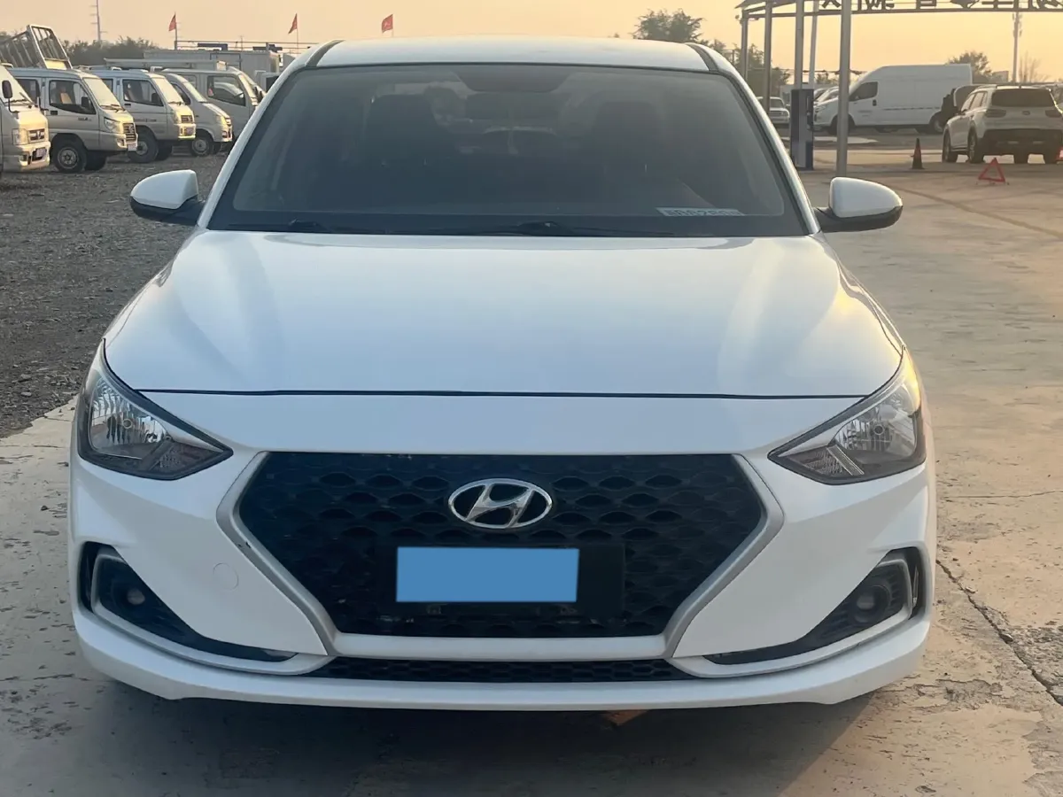 2017 Hyundai Celesta 1.6L 123HP L4 6AT,autocango,china used car exporter,china ev exporter,chinese used car exporter,chinese used ev exporter