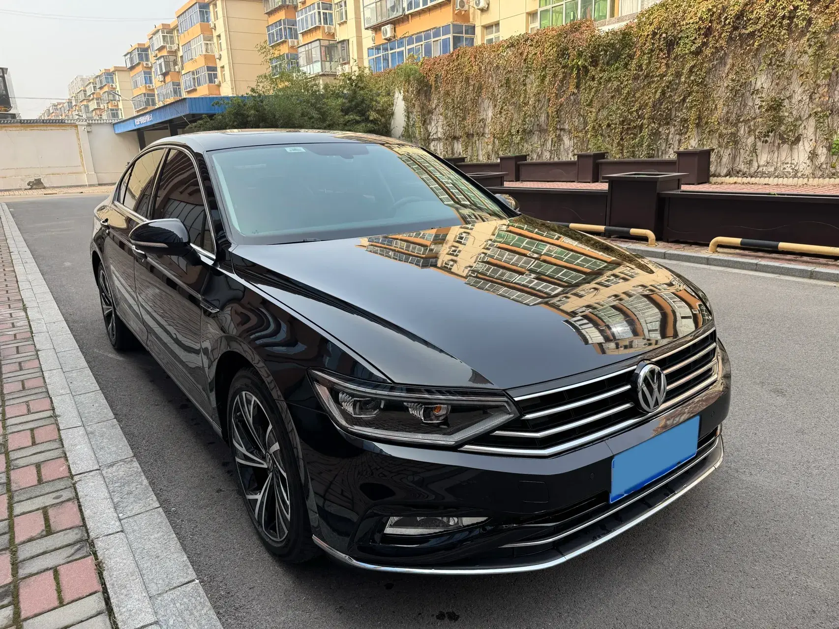 2021 VOLKSWAGEN MAGOTAN thumbnail 2