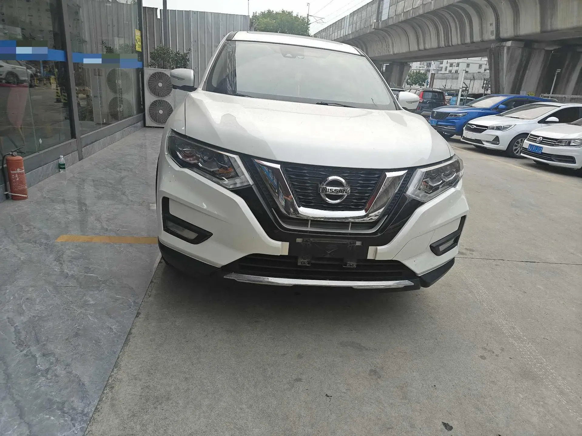 2020 NISSAN X-TRAIL thumbnail 2