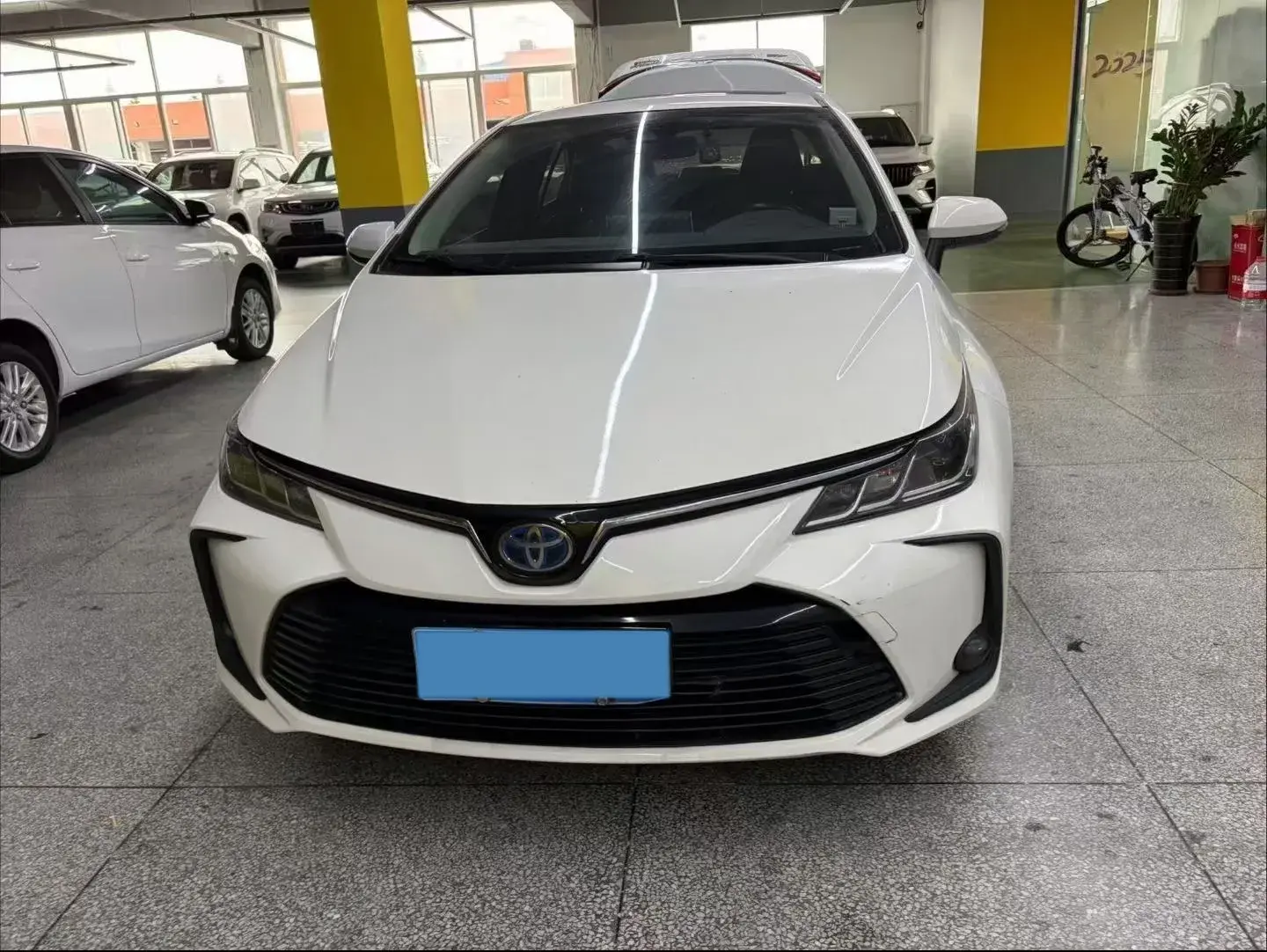 2021 TOYOTA COROLLA thumbnail 2