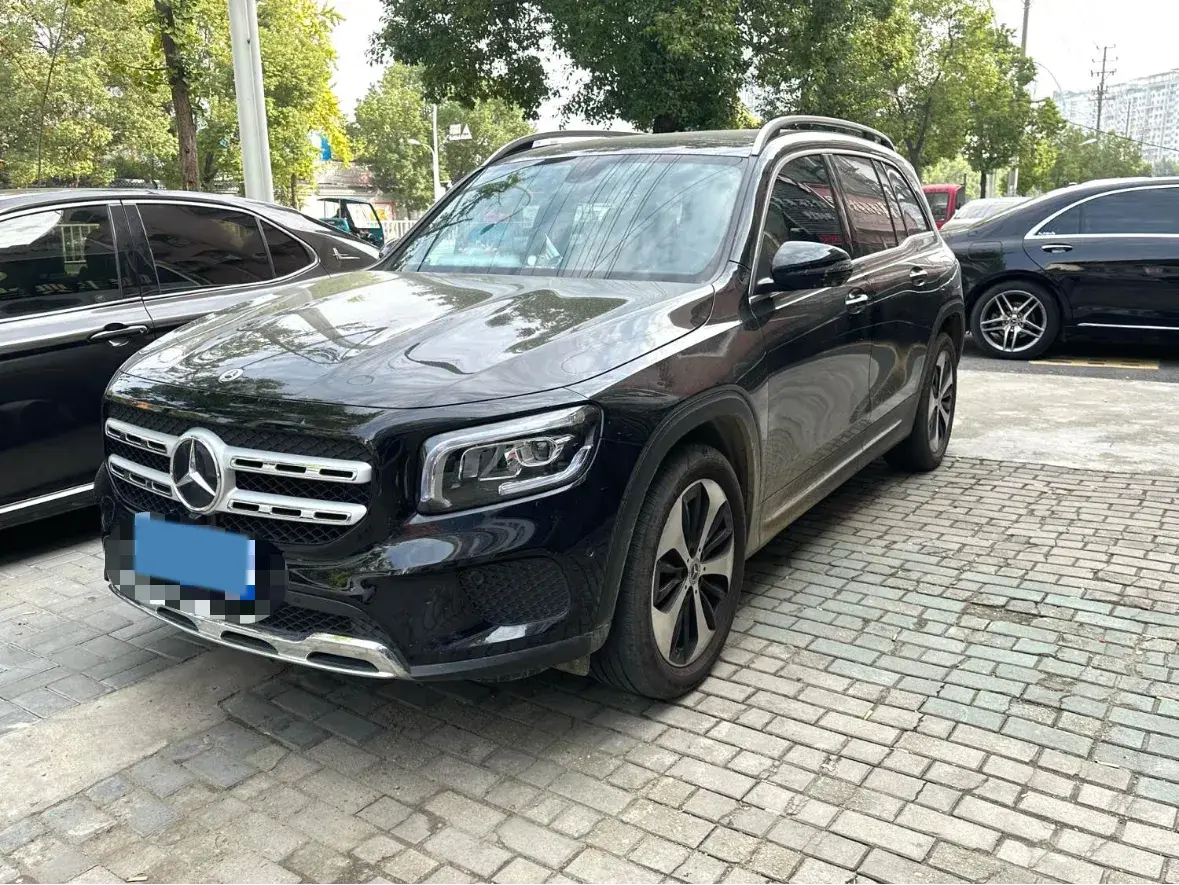 2023 Mercedes-Benz GLB Class 2.0T 190HP L4 8DCT