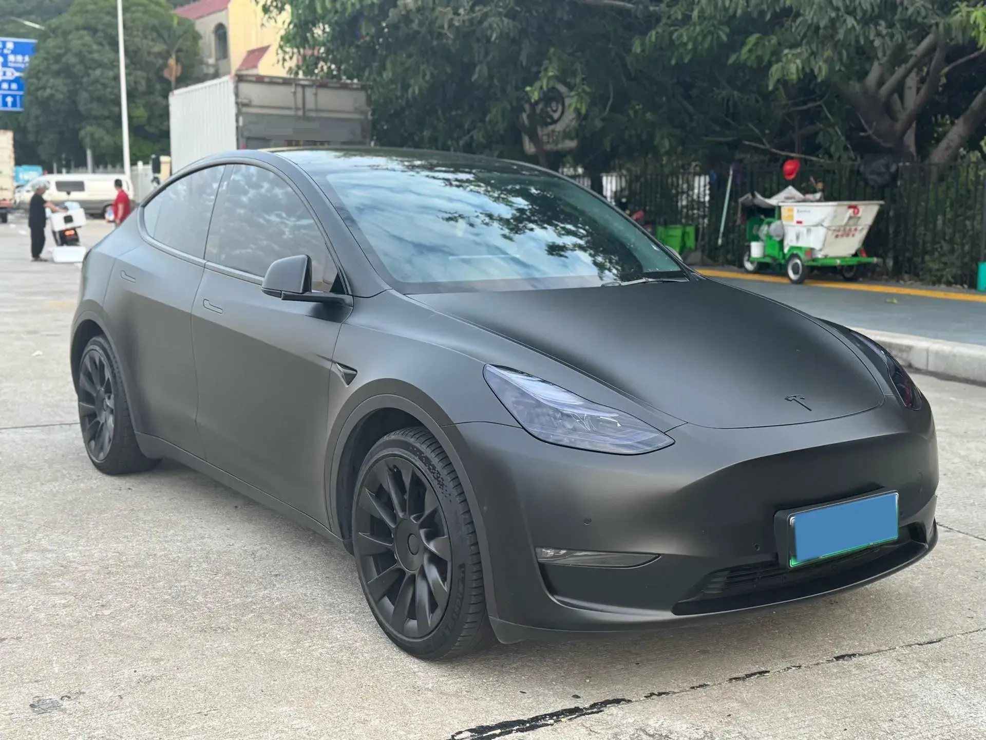 2022 TESLA MODEL thumbnail 3