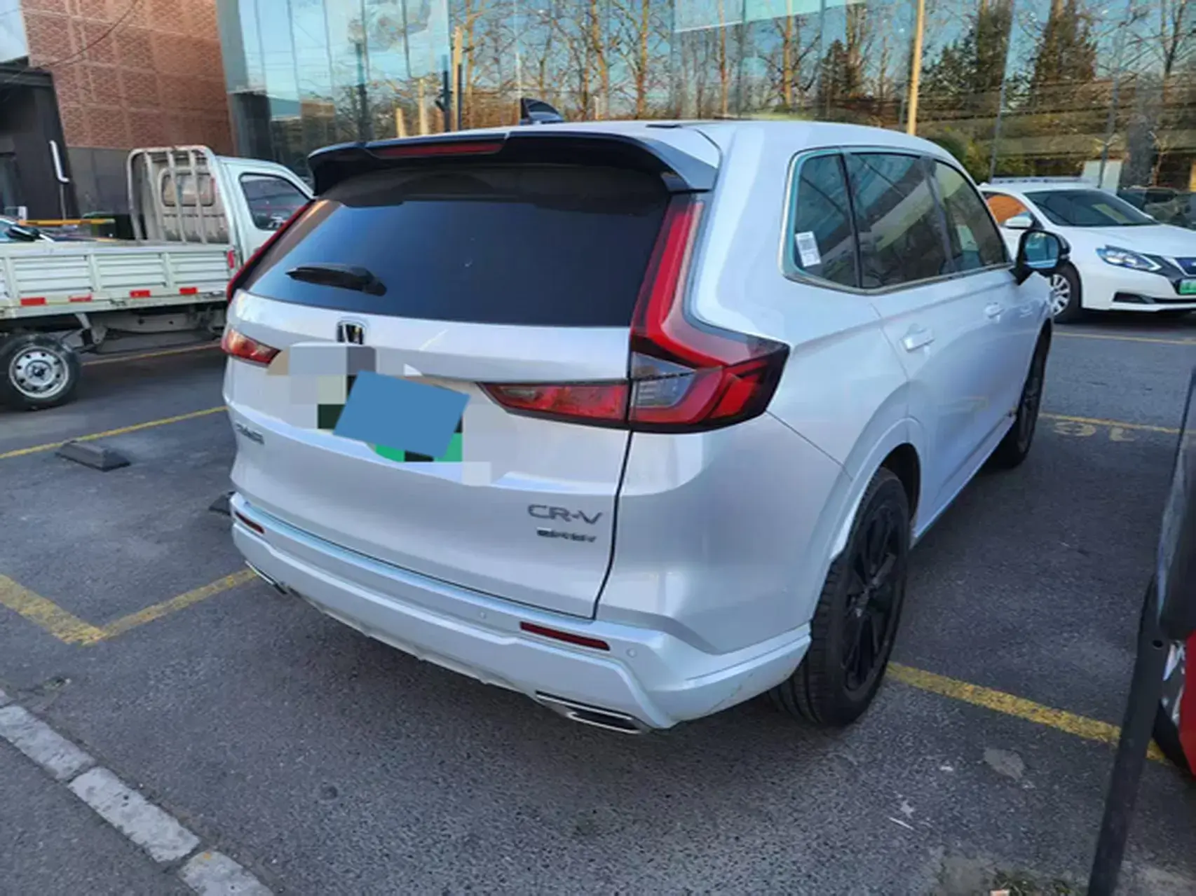 2023 HONDA CR-V thumbnail 2